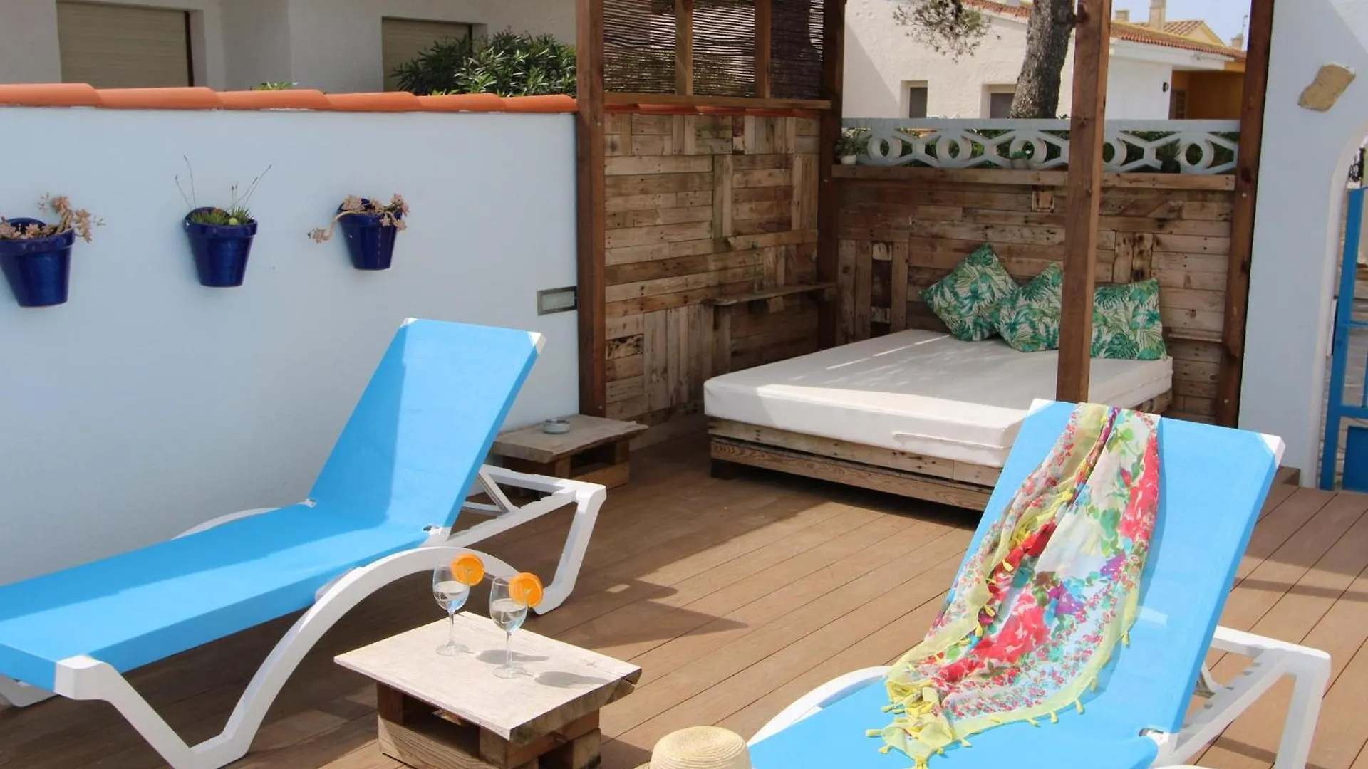 Casa Cerca Del Mar Con Piscina, Aire Acondicionado, Wifi, Admite Mascotas Y Playa Para Perros - Es-184-9 Riumar 0*,  Spain